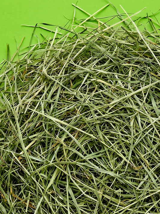 Mountain Hay Grass ( 1 Kg ) Rabbit,Guinea pigs,chinchillas,degus